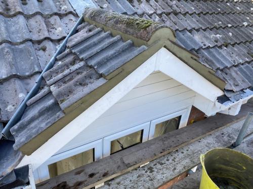 7E8045E8-0AF6-41C3-A39B-02043747C981