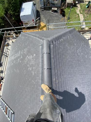 BDEC861B-F909-430A-966B-F5F6929373BF